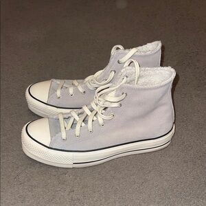 Converse high top platform sneakers Women’s 8.5 Men’s 7